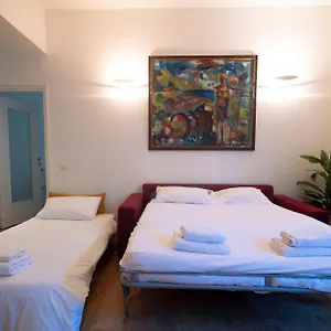  Apartment The Lantern Flat - Darsena Area Italy
